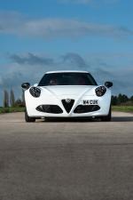 Alfa Romeo 4C 2015 года (UK)